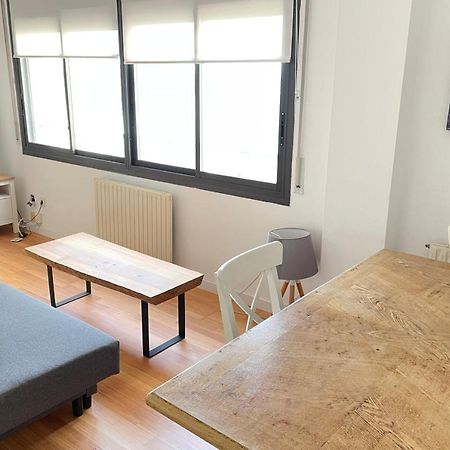 Apartment With Sea Views Next To The Beach Of Mar Bella バルセロナ エクステリア 写真